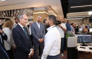 وزير الاتصالات يتفقد مقر شركة VXI الأمريكية الرائدة عالميا فى مجال خدمات التعهيد فى القاهرة
