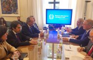 وزير الاتصالات يبحث مع وزير الأعمال والصناعة الإيطالى تعزيز التعاون فى مجال الذكاء الاصطناعى