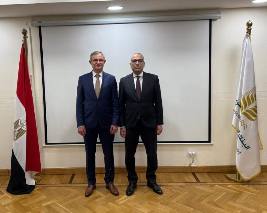البنك الزراعي المصري يستقبل وزير زراعة صربيا لتعزيز التعاون والاطلاع على جهود البنك في دعم التنمية