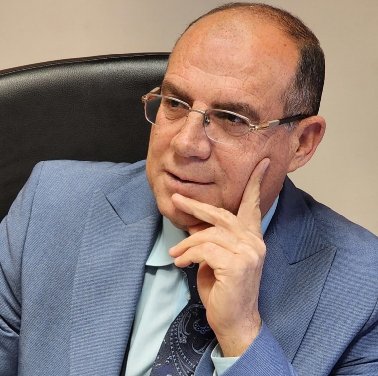 أحمد تركي يكتب.. سلطنة عُمان وتأمين الملاحة بمضيق هرمز… إشكاليات التهديد بالإغلاق