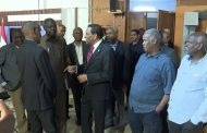 رئيس الوزراء السودانى يتفقد مقر التلفزيون ويؤكد إهتمام الحكومة بالمؤسسات الإعلامية القومية