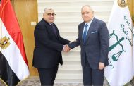 ‏المستشار أحمد عبود يهنئ رئيس مجلس الدولة الجديد بمناسبة تعيينه