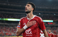 الأهلي يحدد سعر نجمه الفلسطيني وسام أبو علي