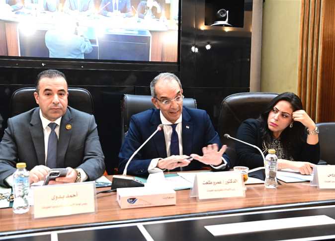 وزير الاتصالات في مجلس النواب بشأن حريق سنترال رمسيس