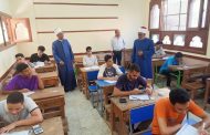 رئيس الإدارة المركزية لشؤون التعليم يتابع أعمال امتحانات الثانوية الأزهرية