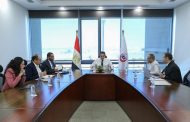 وزير الصحة يبحث التوسع في الخدمات الطبية لمبادرة رئيس الجمهورية لدعم صحة المرأة