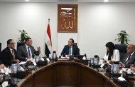 مدبولى يتابع موقف تسليم الوحدات السكنية للموظفين المنتقلين للعمل بالعاصمة الإدارية الجديدة