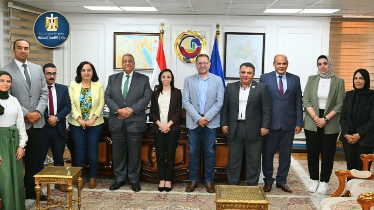 وفد من التنمية المحلية يزور محافظة البحيرة لبحث مشروع تطوير المسارات  برشيد