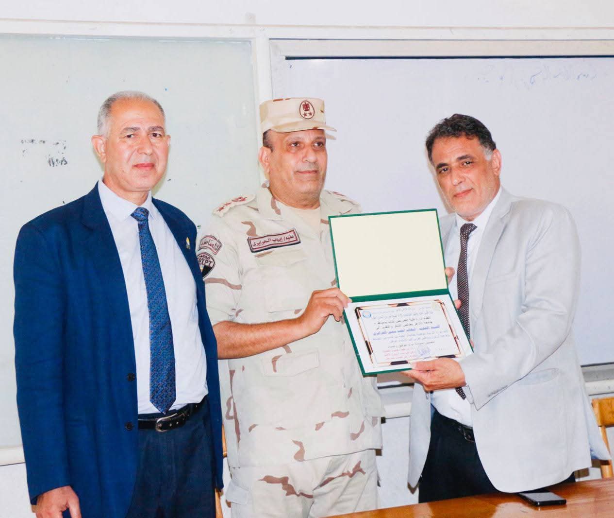 اختتام دورة التربية الوطنية لكليتي الطب والتمريض بجامعة الأزهر بدمياط