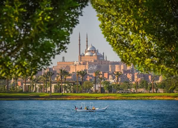 الارصاد تحذر من موجة شديدة الحرارة مصحوبة بارتفاع كبير في نسب الرطوبة