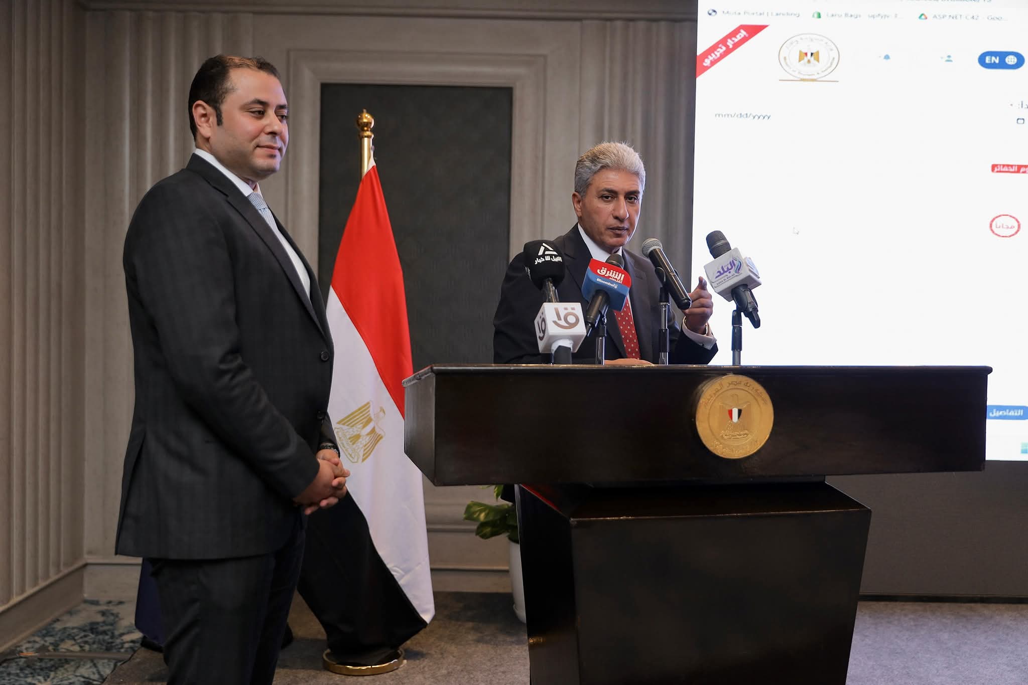وزير السياحة يطلق أول منصة إلكترونية للتدريب في مجالي السياحة والآثار في مصر