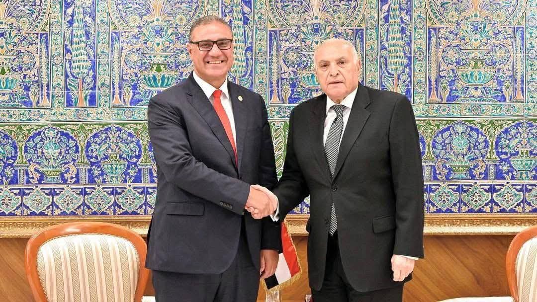 السفير المصري يلتقي بوزير الخارجية الجزائري