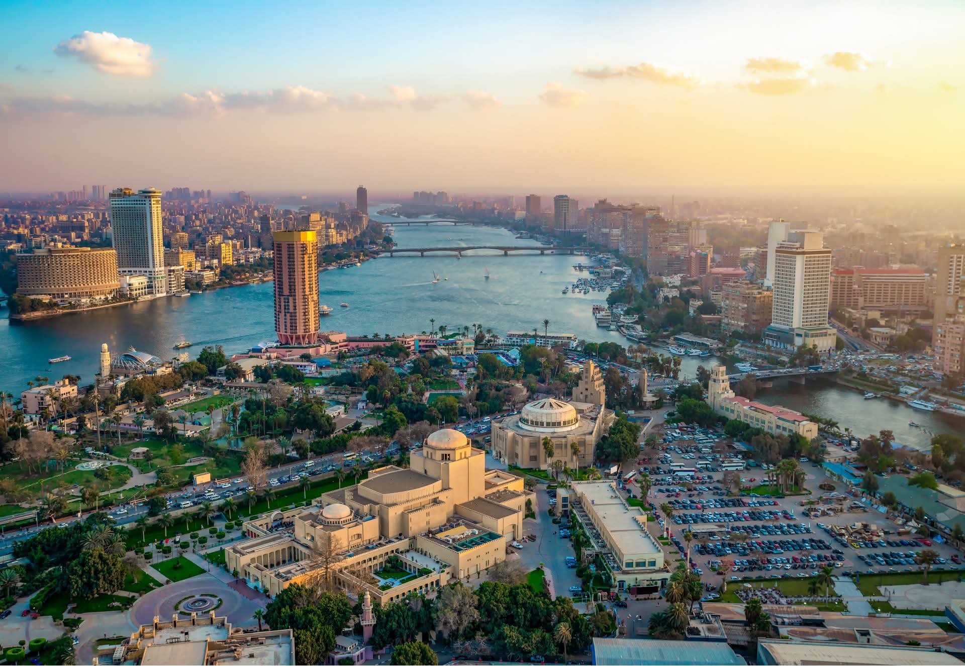 الارصاد انخفاض طفيف في درجات الحرارة يكسر شدة الموجة الحارة.. القاهرة 35