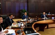 الحكومة تسعى لتحسين بيئة العمل في القطاع الطبي والاستثمار في الموارد البشرية