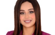 هيا هاني إعلامية قناة الحدث اليوم الفضائية تروج للسياحة المصرية.
