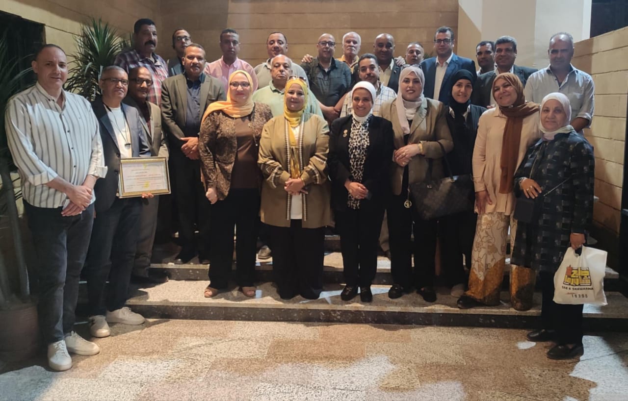 إلغاء المادة 2من قانون الايجار القديم على مائدة اجتماع اتحاد عمال تحالف الأحزاب المصرية واستغاثة  لرئيس الجمهورية    