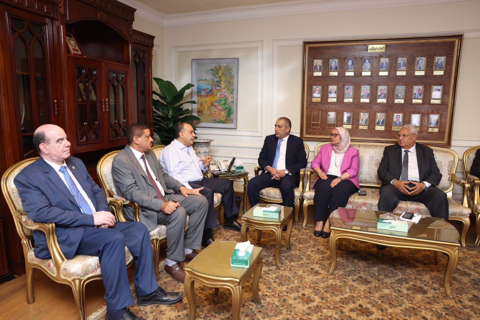 رئيس البنك الزراعي المصري يلتقي محافظ أسيوط لبحث تعزيز التعاون ودعم التنمية الزراعية بالمحافظة