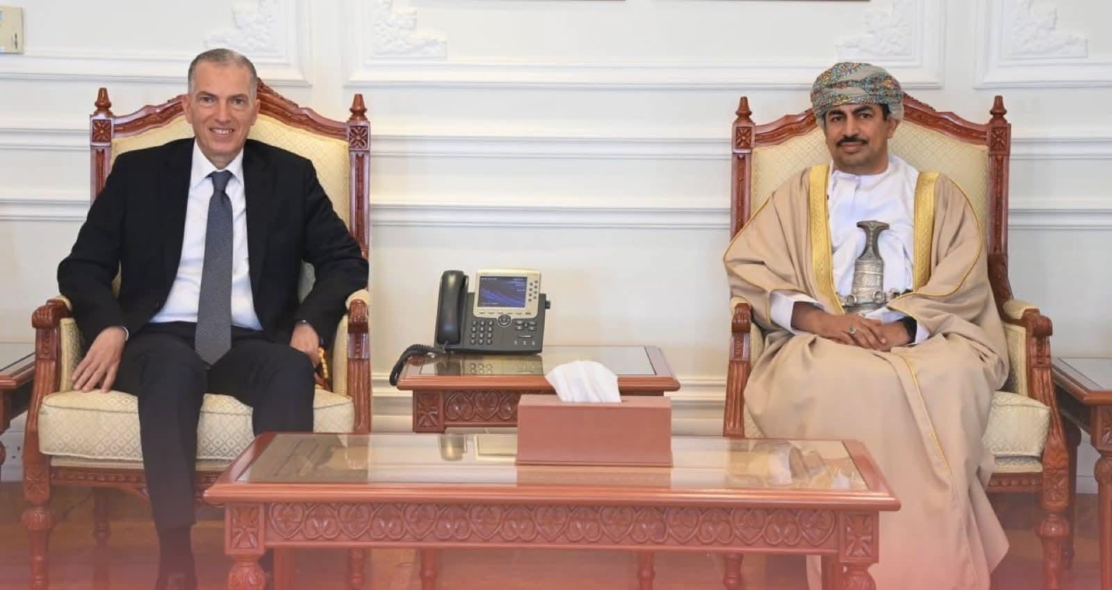 وزير الاعلام العماني يشيد بعمق العلاقات التاريخية التي تجمع سلطنة عُمان  ومصر