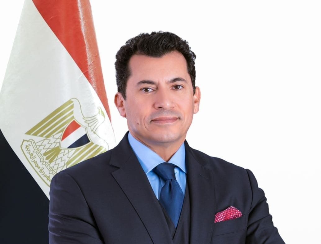 صبحي يهنئ لاعبي جهاز الرياضة العسكري على الإنجازات المشرفة