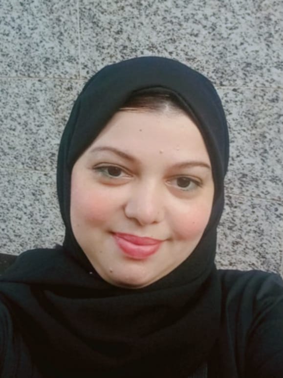قصائد تنشر النسيم لرشا سعيد في أزهار المروج