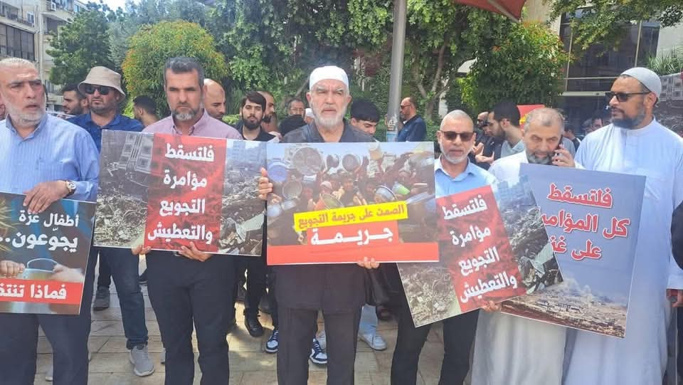 الصحفيين المصريين تدين تظاهر مجموعة من المنتمين لقوى الإسلام السياسي أمام السفارة المصرية بتل أبيب