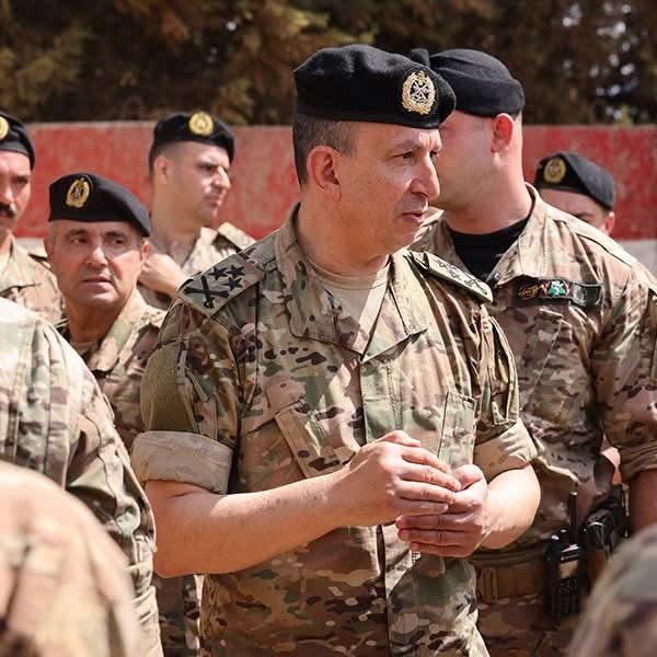 قائد الجيش اللبناني: الجيش سيبقى صامدا ومتمسكا بالأرض في مواجهة 
