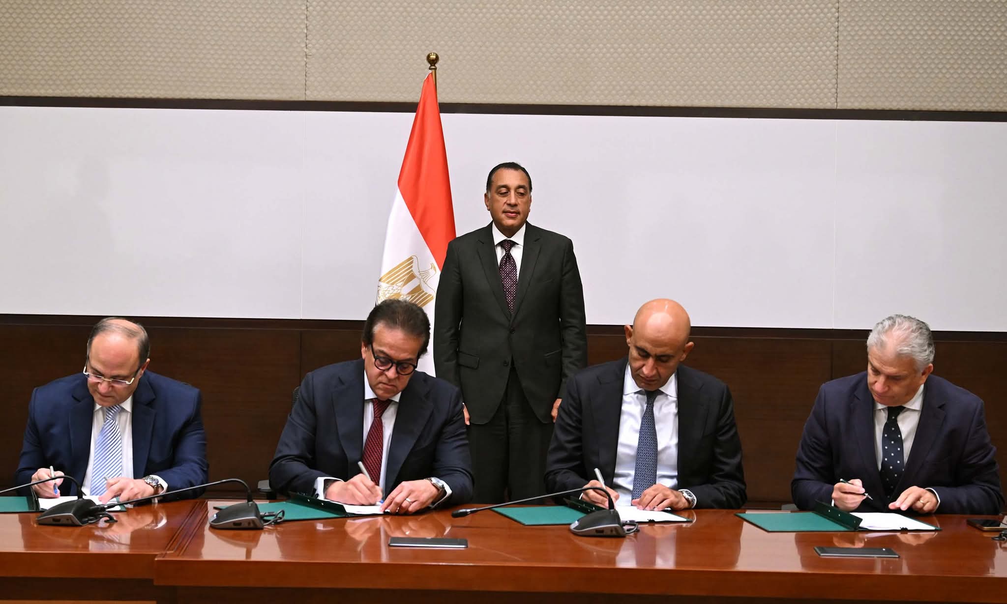 خمس مدارس تكنولوجيا تطبيقية جديدة لقطاع الأدوية في الطريق