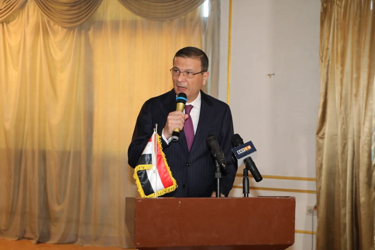 وزير الزراعة ومحافظو البحيرة والوادي الجديد ودمياط يفتتحون مؤتمرًا علميًا لاستعراض أحدث تقنيات المكافحة الحيوية للآفات