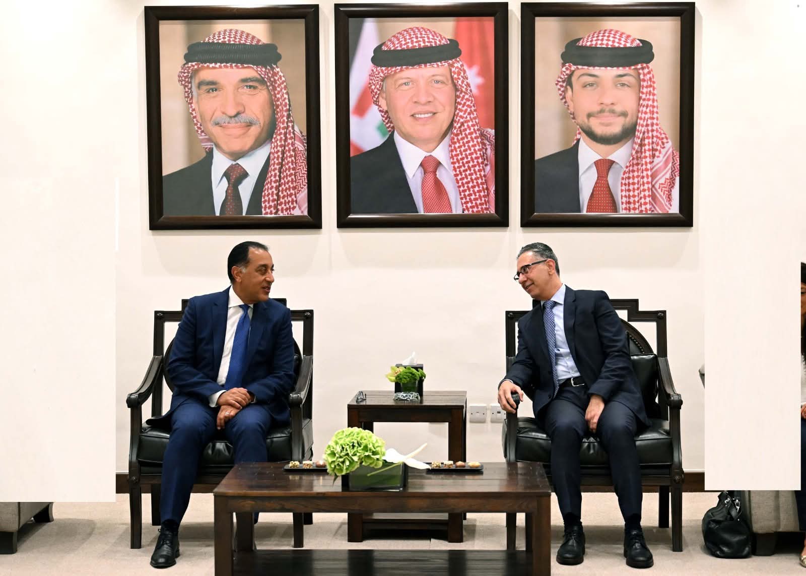 رئيس الوزراء يصل عمّان للمشاركة في أعمال الدورة الـ ٣٣ للجنة العليا المصرية الأردنية المشتركة