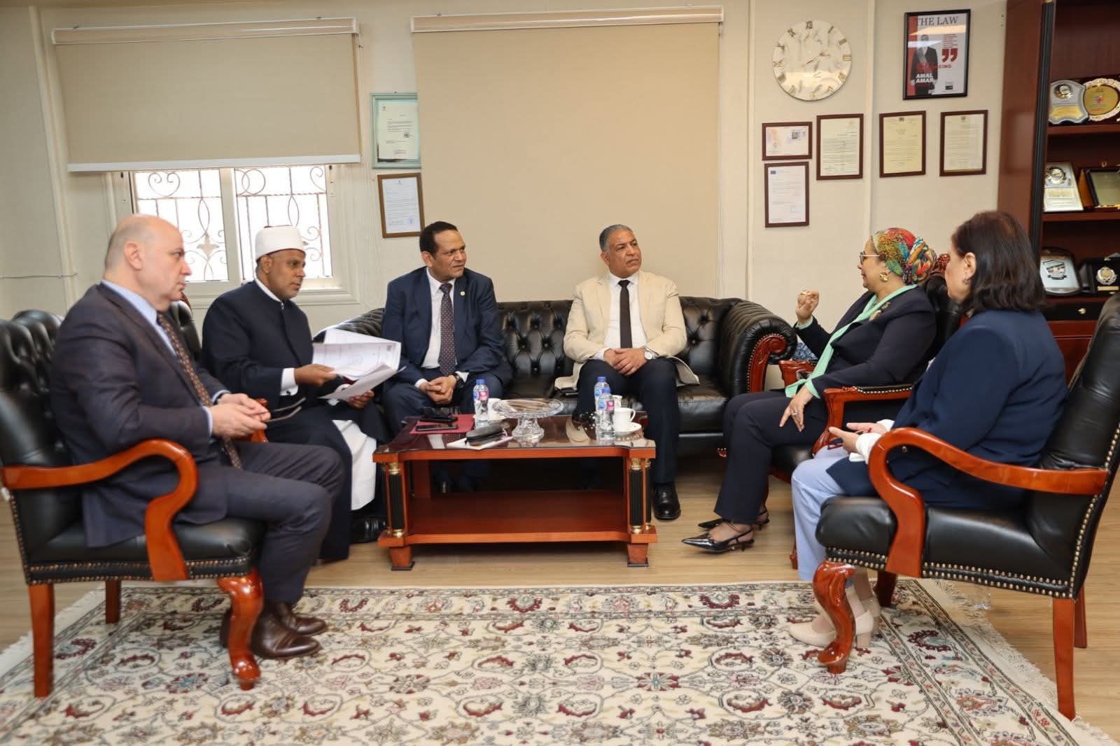 رئيسة القومي للمرأة تستقبل نائب رئيس جامعة الأزهر لبحث سبل التعاون بين الجانبين