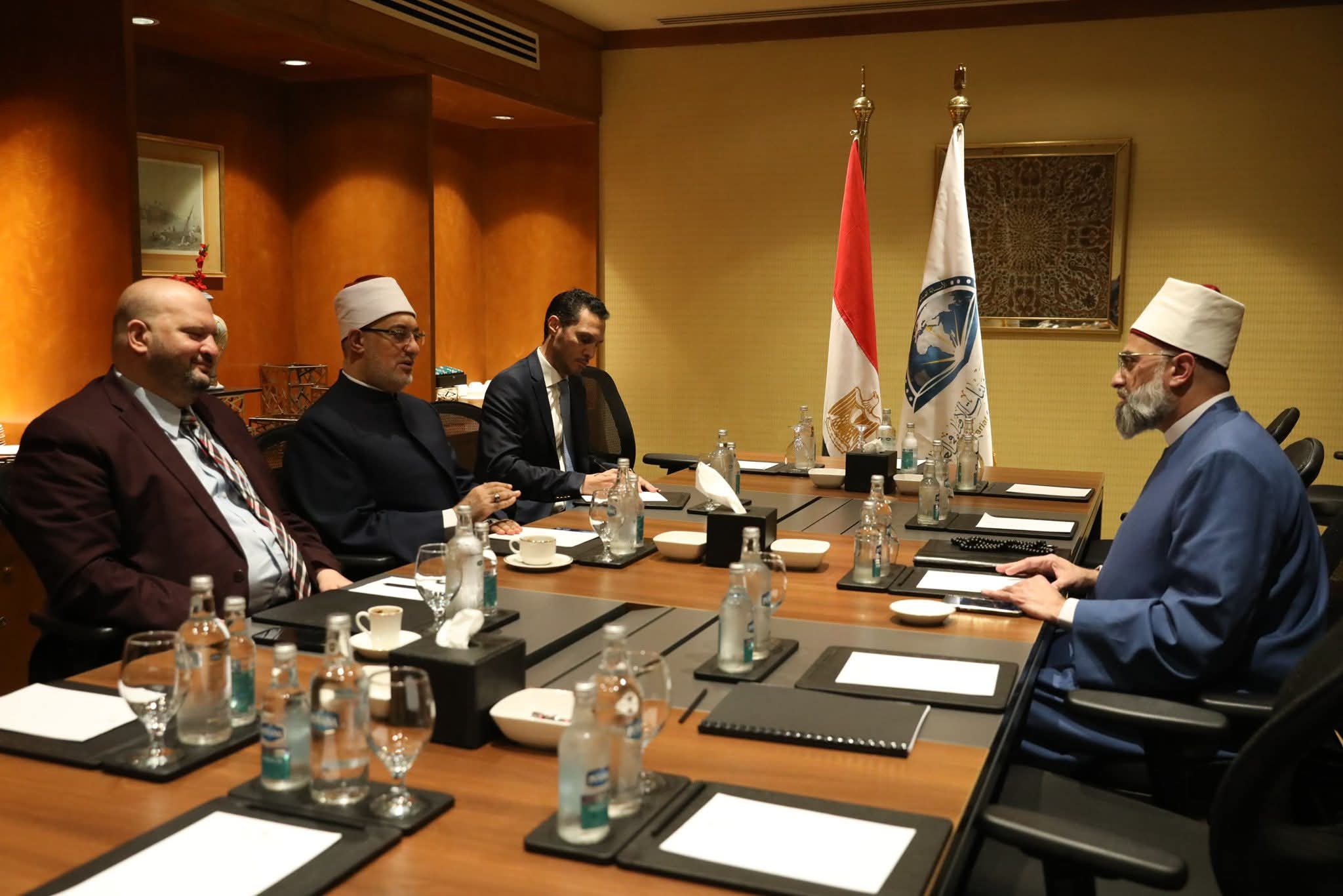 مفتي المجمع الوطني للإفتاء والشؤون الاسلامية بجنوب أفريقيا : أعتزُّ بانتمائي للأزهر الشريف وتدريبي في دار الإفتاء المصرية
