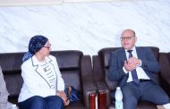 رئيس جامعة سوهاج وتكنولوجيا المعلومات يناقشان تأهيل الشباب لمواكبة عصر الذكاء الاصطناعي والتحول الرقمي