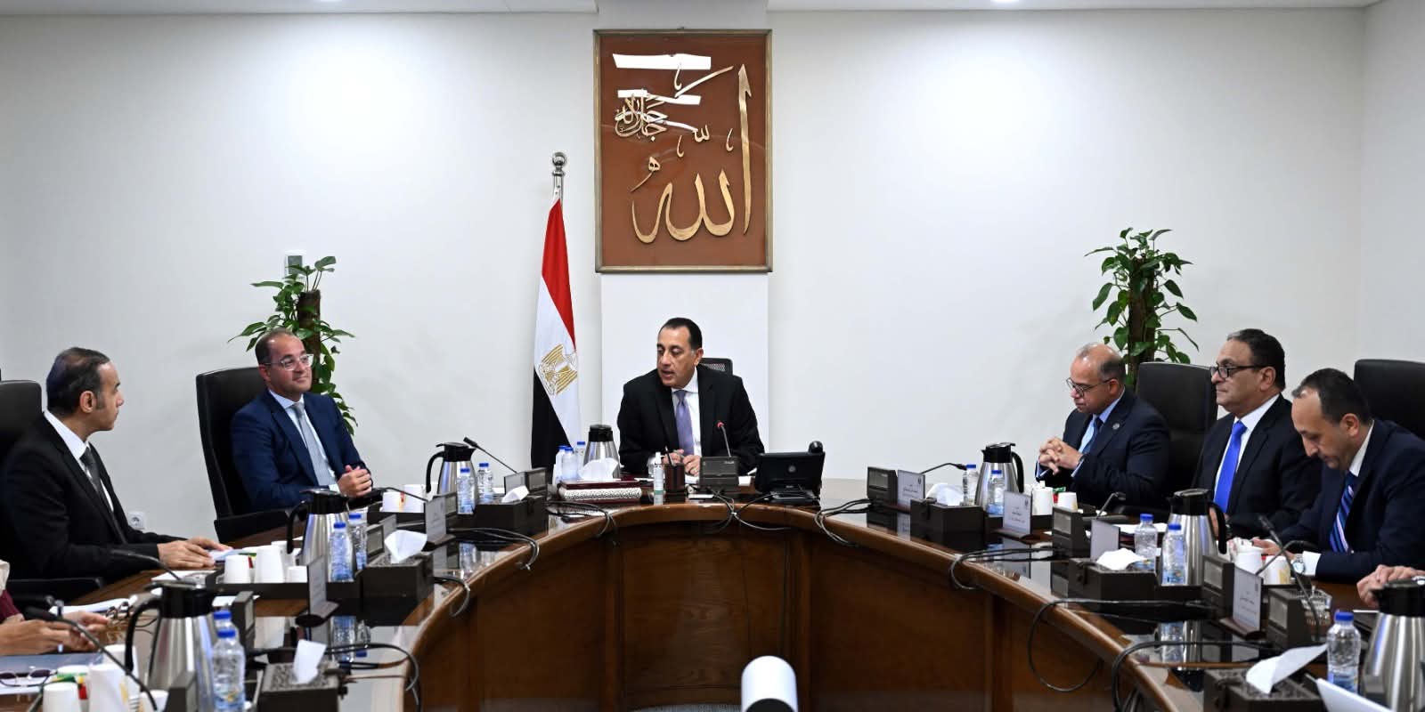 رئيس الوزراء يؤكد دعم الحكومة لتطوير سوق رأس المال المصري وزيادة معدلات الاستثمار