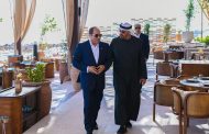 بالصور.. الرئيس السيسى يودع الشيخ محمد بن زايد بمطار العلمين الدولي