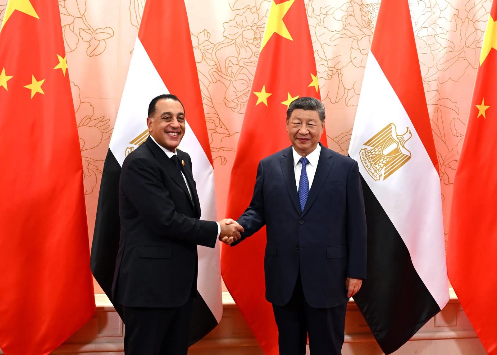 الرئيس الصيني يؤكد دعمه لجهود الدولة المصرية للحفاظ على سيادتها .. ودعمه لخطط التنمية والإنتاج المشترك