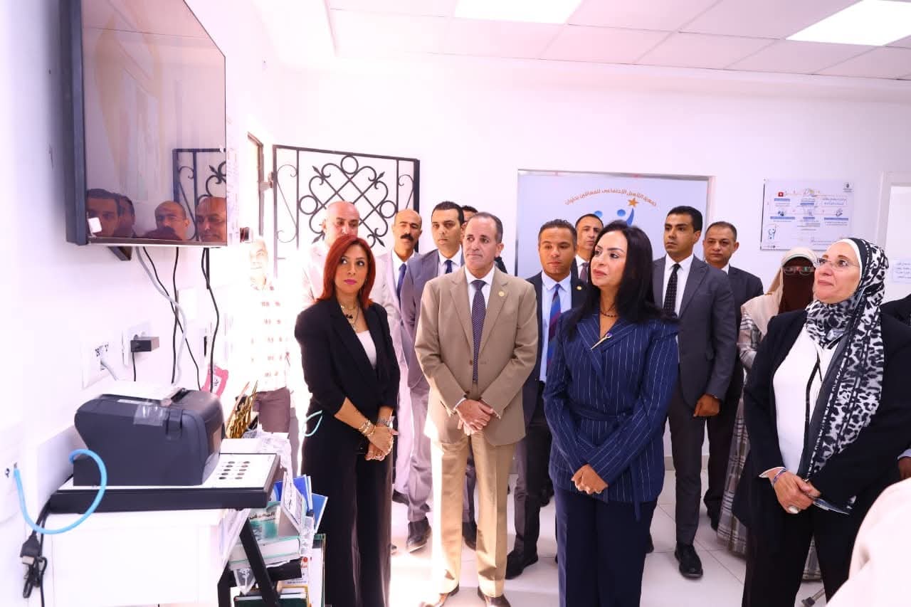 التضامن تتفقد مكتب تأهيل حلوان .. وتتابع الخدمات المقدمة للأشخاص ذوي الإعاقة