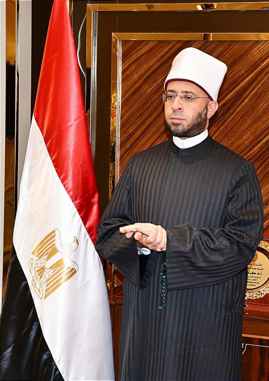 وزير الأوقاف يستنكر قرار الاحتلال بالاستيلاء على قطاع غزة
