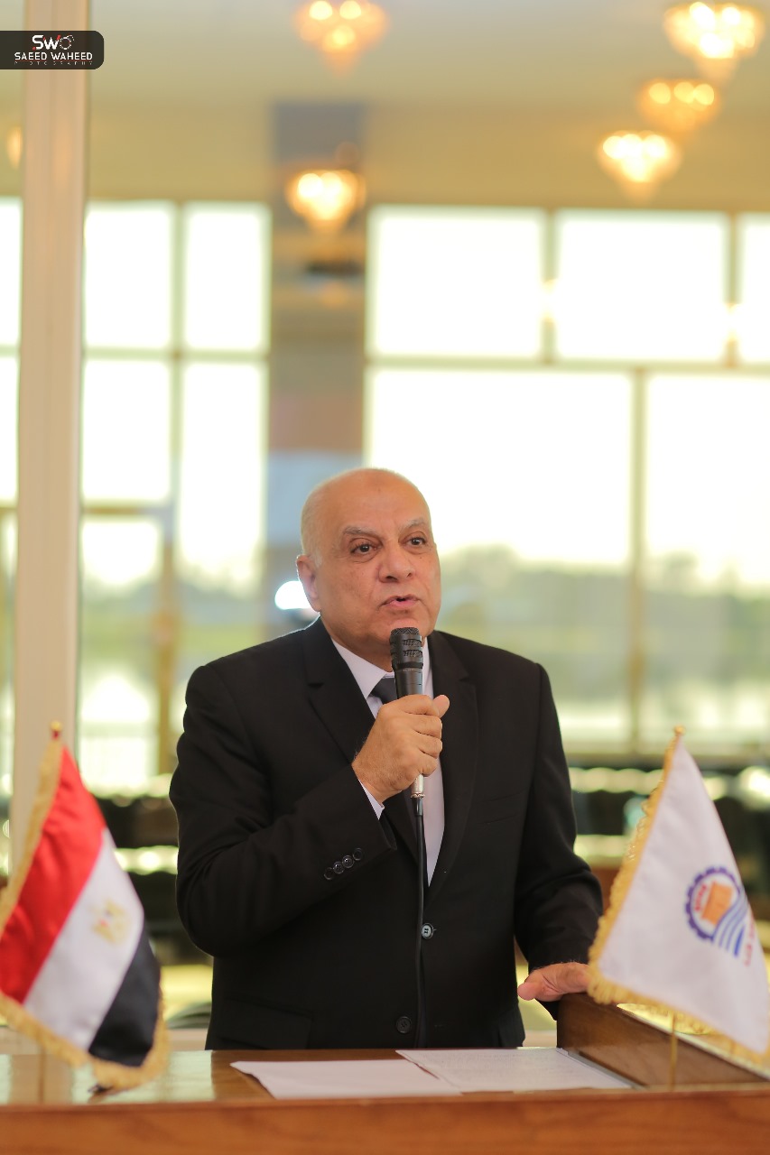 الشافعي يعلن استضافة القرية الأوليمبية لأول منتدي اقتصاديا تعزيرا لفرص الاستثمار الزراعى