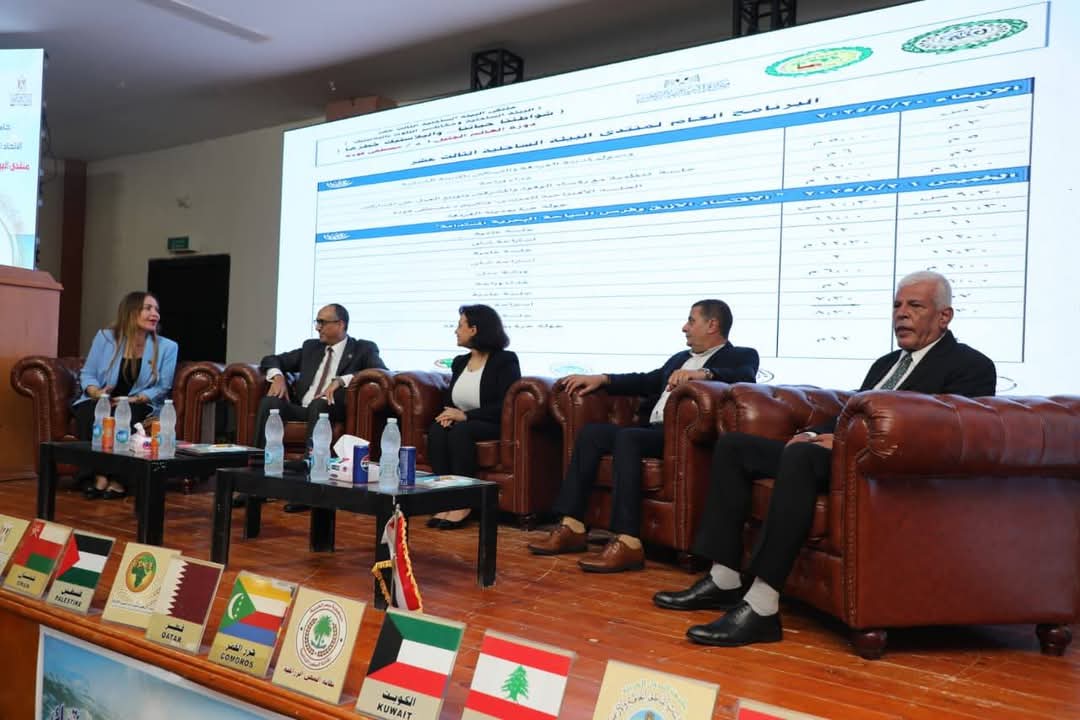 في افتتاح المنتدى الـ١٣ للشباب والبيئة.. بالغردقة: المخلفات البلاستيكية.. قنابل تهدد الثروة البحرية