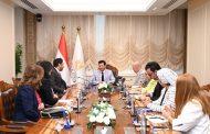 وزير الشباب يلتقي المدير الإقليمي لهيئة إنقاذ الطفولة لبحث تعزيز التعاون