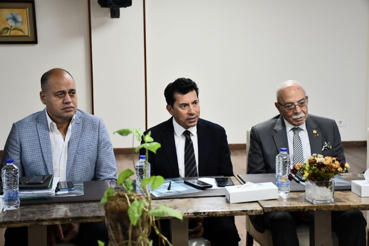 صبحى : ندعم الأندية فنيا واستشاريا لضمان التطبيق السليم لقانون الرياضة المعدل