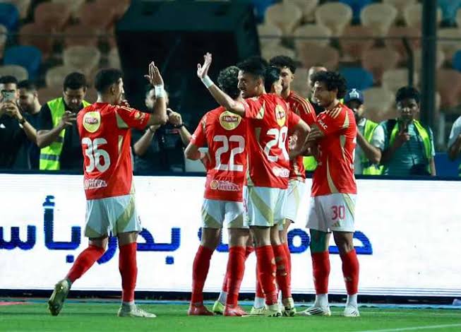 الأهلي يصطدم بفاركو في قمة الجولة الثانية للدوري الممتاز