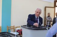 رئيس هيئة تنمية الصعيد يدلي بصوته في انتخابات مجلس الشيوخ.. ويؤكد المشاركة واجب وطني