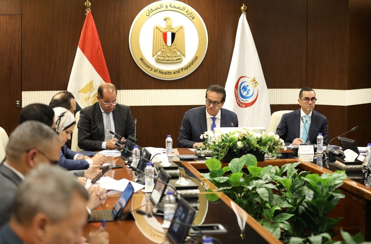 عبدالغفار: وضع ضوابط وآليات تتعلق بموقف الجهات الخاصة بالمساهمة التكافلية لاستدامة التمويل لمنظومة التأمين الصحي الشامل