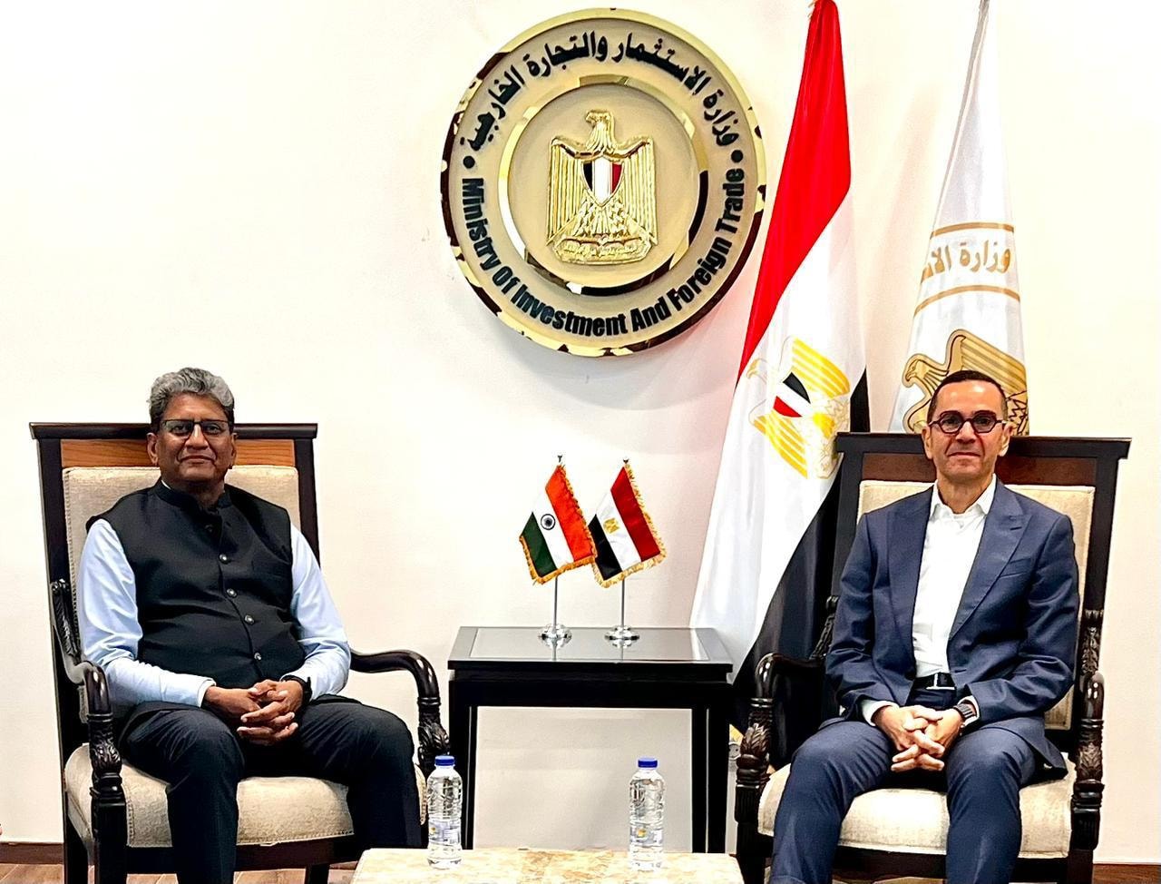 الخطيب يلتقى السفير الهندي لبحث سبل تعزيز العلاقات الاقتصادية المشتركة بين البلدين
