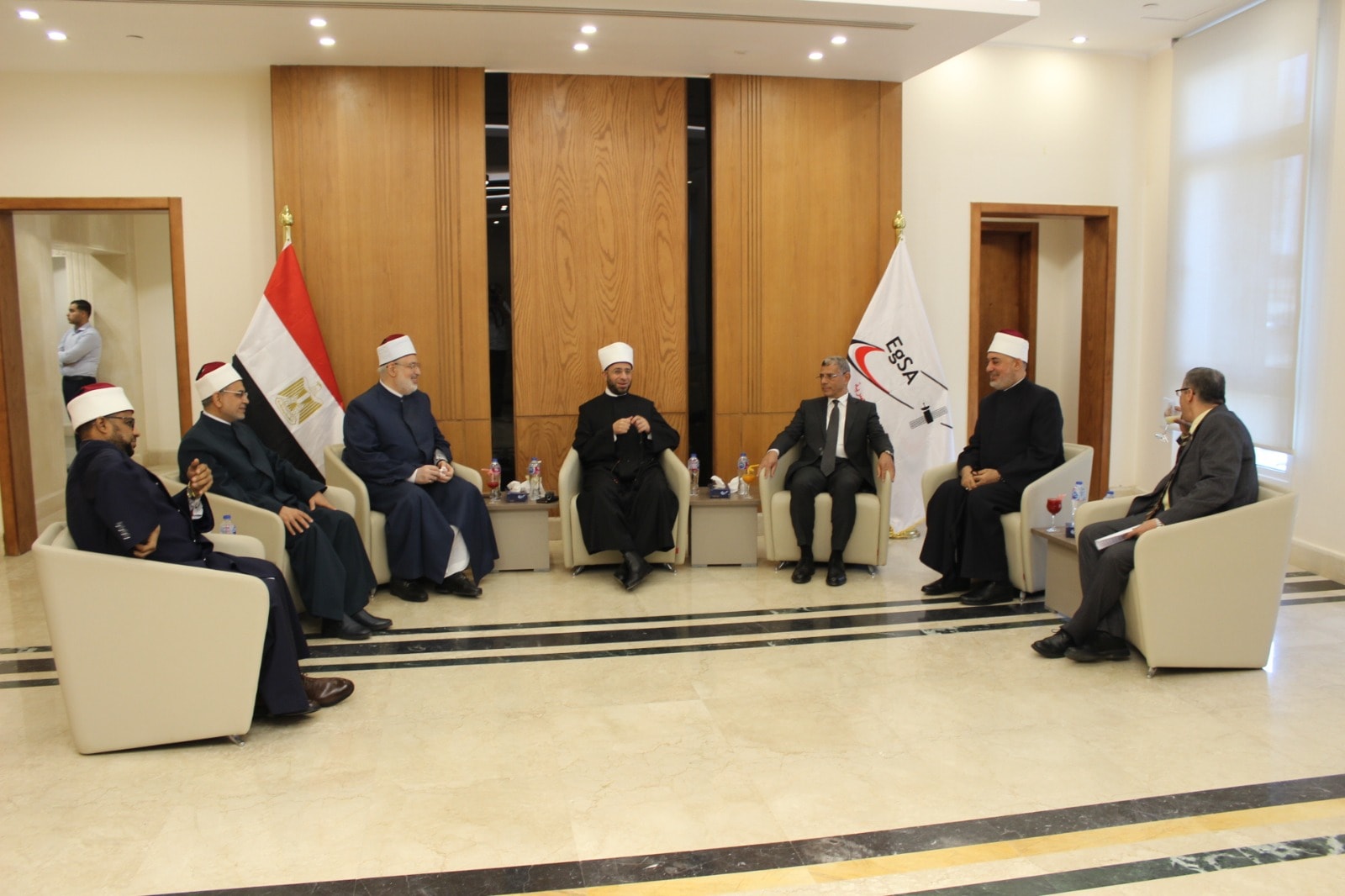 الفضاء المصرية تستضيف وزير الأوقاف ونخبة من مركز الأزهر العالمي للفلك في الملتقى العلمي حول النوازل الفقهية المستجدة لأحكام الفضاء