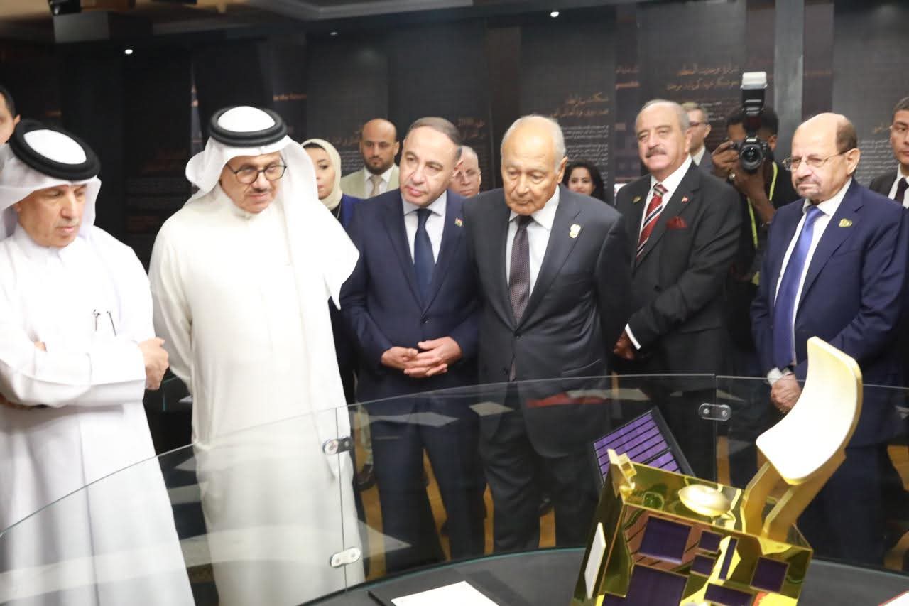 أبو الغيط ووزراء الخارجية العرب يفتتحون معرض 
