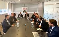 مباحثات لتطوير منجم إيقات ووضعه على خريطة الذهب العالمية