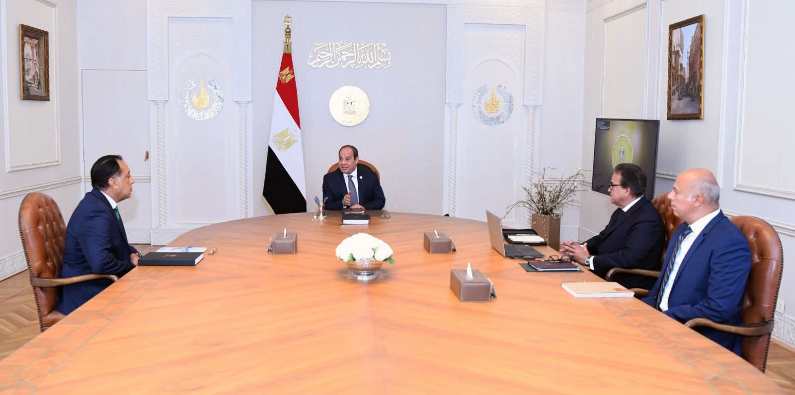 الرئيس السيسى يتابع أداء منظومة التأمين الصحي الشامل والموقف التنفيذي للمرحلة الثانية
