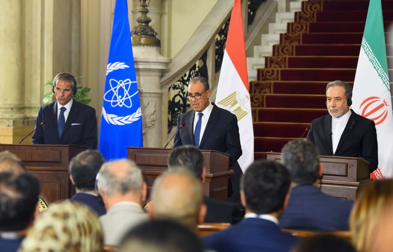 القاهرة تستضيف اجتماعًا ثلاثيًا بين وزيرى الخارجية المصرى والإيرانى والطاقة الذرية